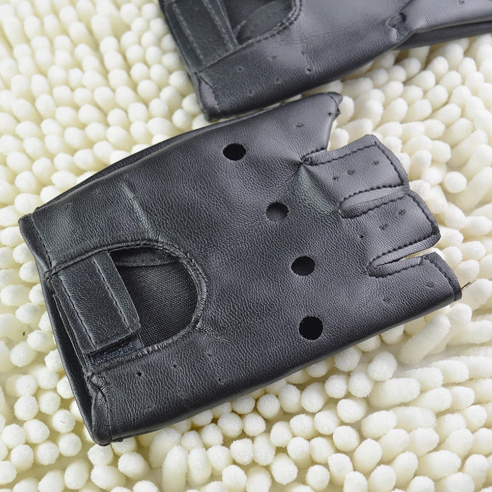 

Sport Gloves Outdoor Driving Punk PU Leather Gloves Fingerless