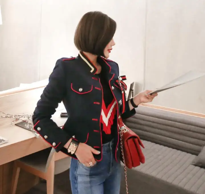 

Korean version of the new temperament fashion bow brooch single-breasted stand collar long-sleeved short coat