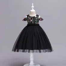 Платье для маленьких девочек; детское платье с цветочным рисунком; платья принцессы для девочек; детская одежда с вышитыми буквами; платье для девочек; детское черное платье