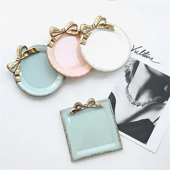 

Nordic Resin Storage Tray Creative Candy Color Jewelry Bow Necklace Dessert Plates Home Office Desktop Decoration Dish Ornaments