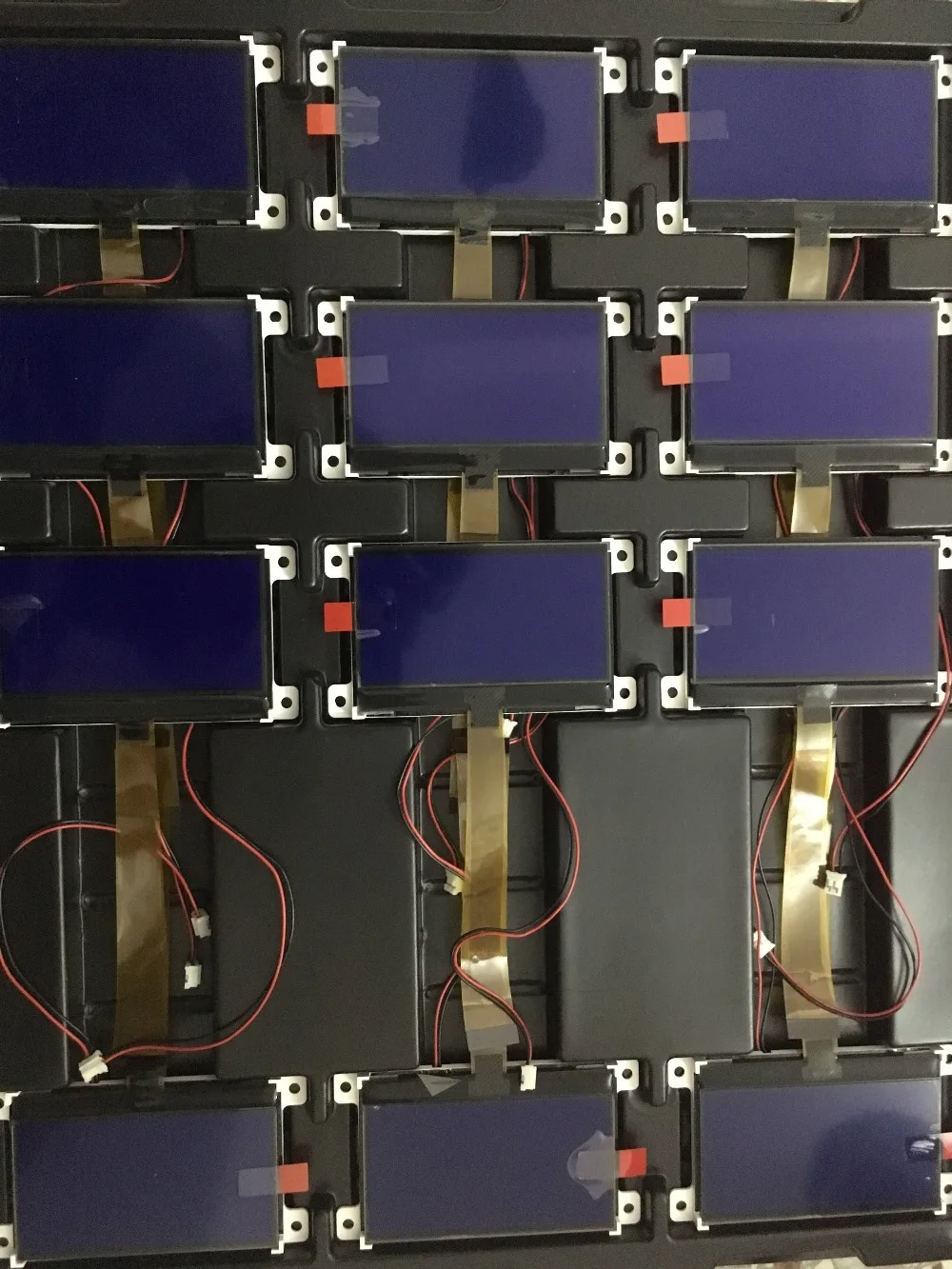 

Sell New LEDBL51852-W-3 LEDBL51852 LCD