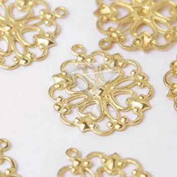 

20Pcs Raw Brass 18x16x1mm Cabochon Setting Flower Filigree Charms Jewelry Making Finding Fit Bracelet Necklace Wholesale MB0565