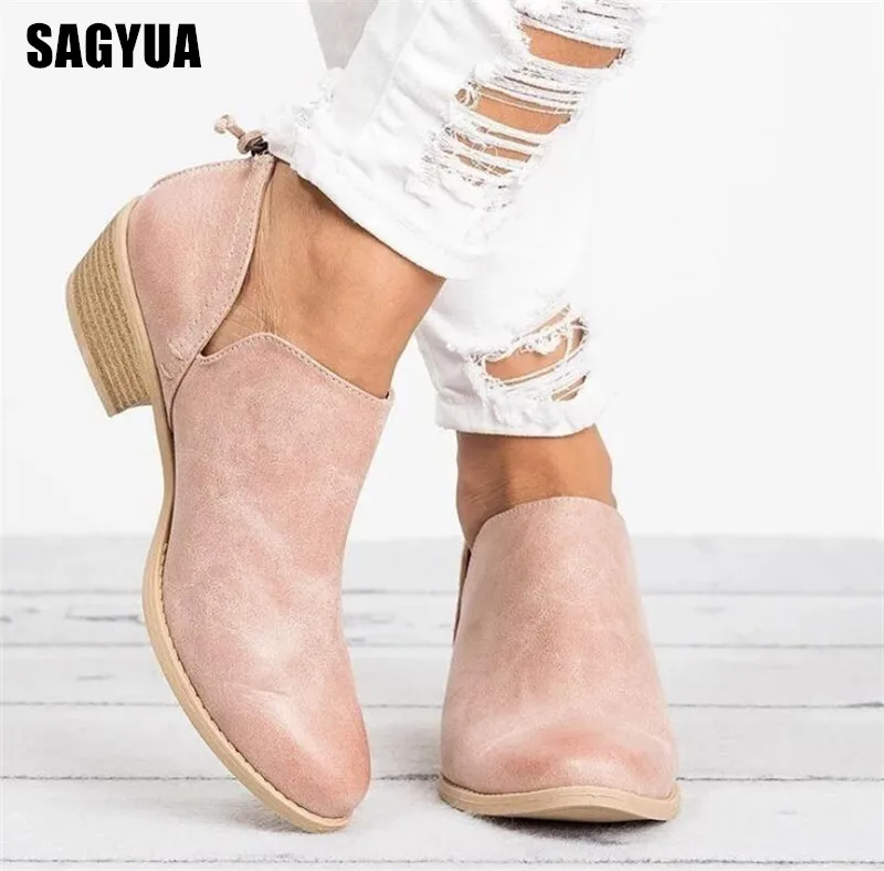

Spring Plus Size Women shoes Pointed Toe platform Casual shoes Female Wedding party shllow Rear Zipper Pumps Martin boots A221