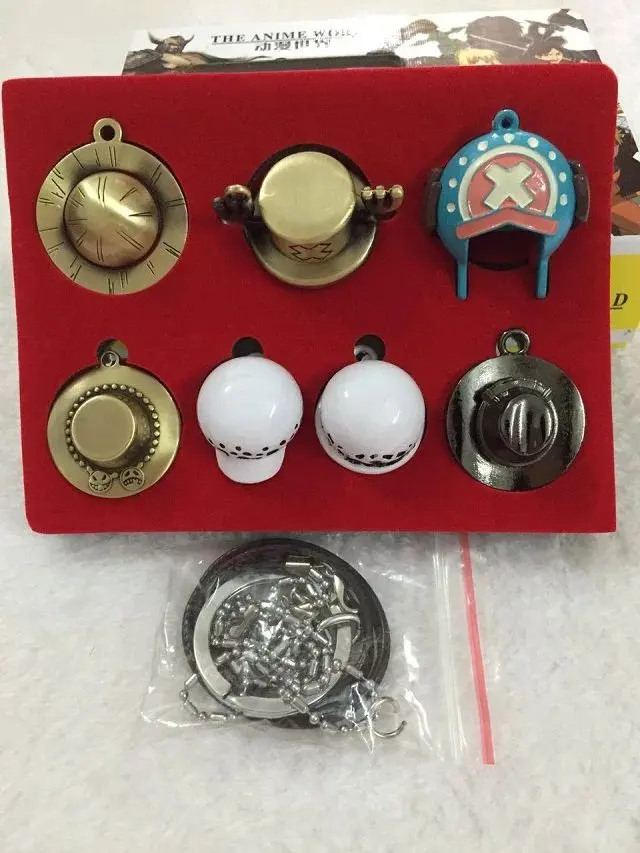 

wholesale Anime One Piece Monkey D. Luffy Trafalgar Rowe Athy Keychain The necklace For Christmas accessories