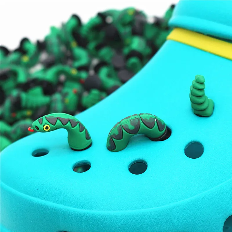 3 шт. в комплекте украшения для обуви новинка милые ПВХ Животные 3D змея садовая обувь аксессуары КРОК ожерелье с кулоном для детей подарок 3D-JM03