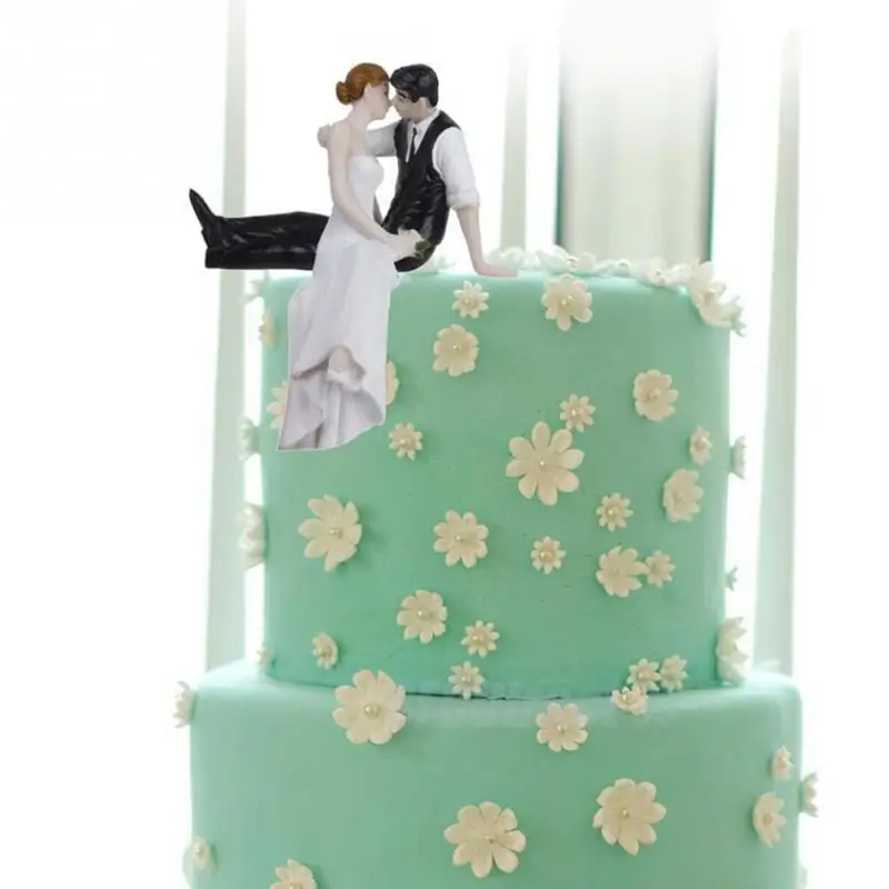 Cake Toppers Bride And Groom Kissing Wedding Cake Topper Decoration