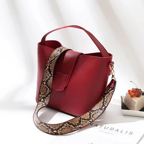 Брендовая женская сумка-мешок с широким ремешком под змеиную кожу, дизайнерские сумки через плечо для женщин, сумка-мессенджер, кошелек, клатч, женские ручные сумки - Цвет: Красный