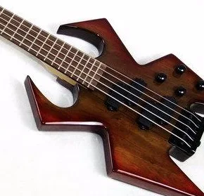 

Make up difference for custom 6 strings bass bc rich the image is only a reference