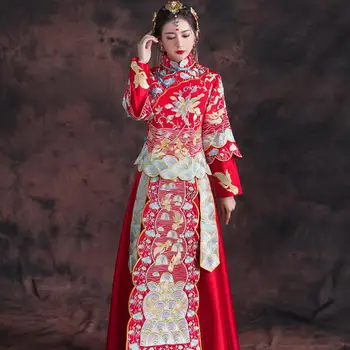 

Chinese Women Floral Cheongsam Red Handmade Embroidery Qipao Asian Bride Wedding Dress Gown Stage Show Clothing Marriage Gift