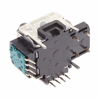 2600507032_461333505