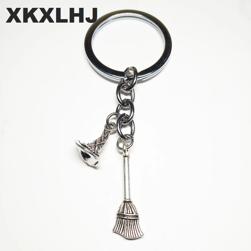 

XKXLHJ 1PCS Fashion Jewelry Witch Hat and Broom Key Chain, Silver Witch Hat And Broom Glamour Silver