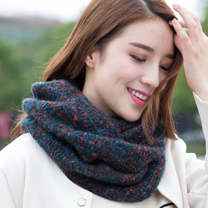 

High Quality New Loop Scarves Women Knitted Fashion Striped Ring Scarves Neck Warmer Infinity Scarf Tube scarf for Ladies