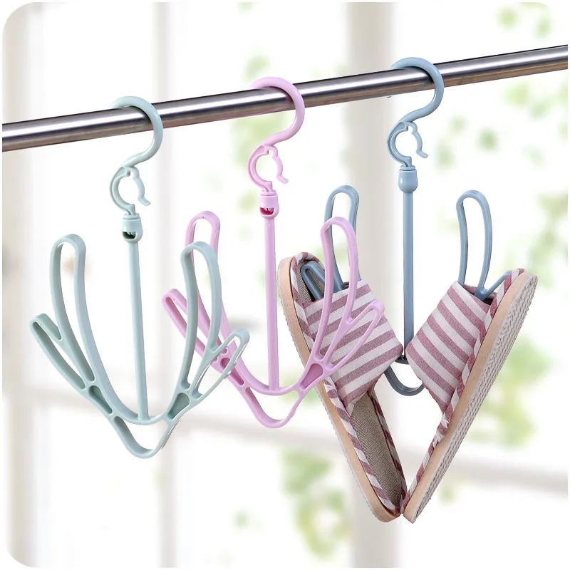 

Creative Balcony Shoes Hanging Racks Drying Hooks Multi-functional Plastic Household Accommodation Shoes Storage Racks 1 PC