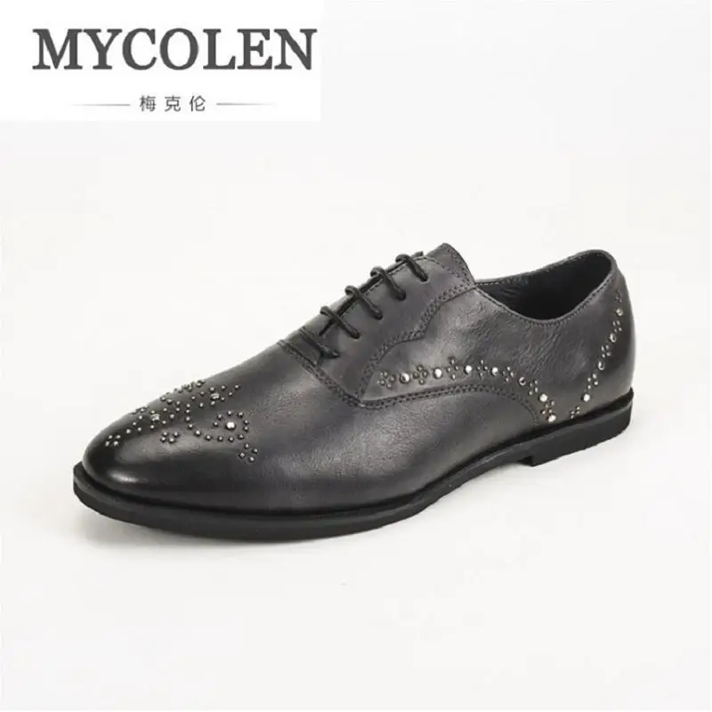 

MYCOLEN Luxury Leather Rivet Brogue Mens Formal Shoes Flats Shoes British Style Men Oxfords Brand Banquet Dress Shoes For Men
