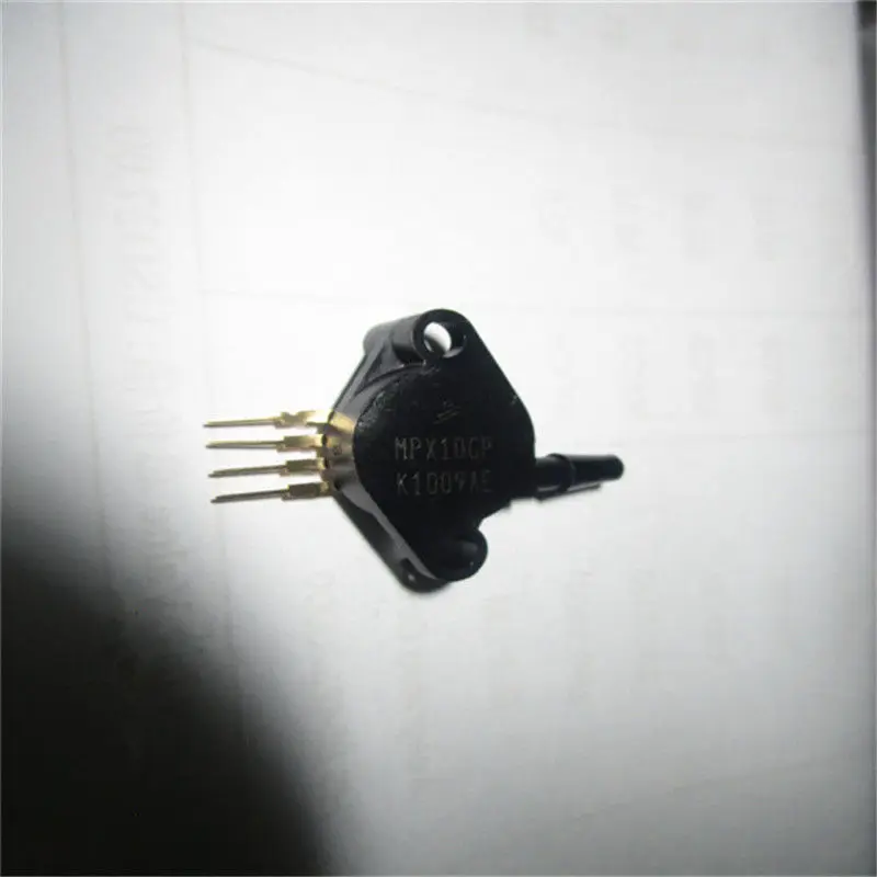 

MPX10GP HALL SENSOR GAUGE PRESS 1.45PSI MAX Pressure Sensor