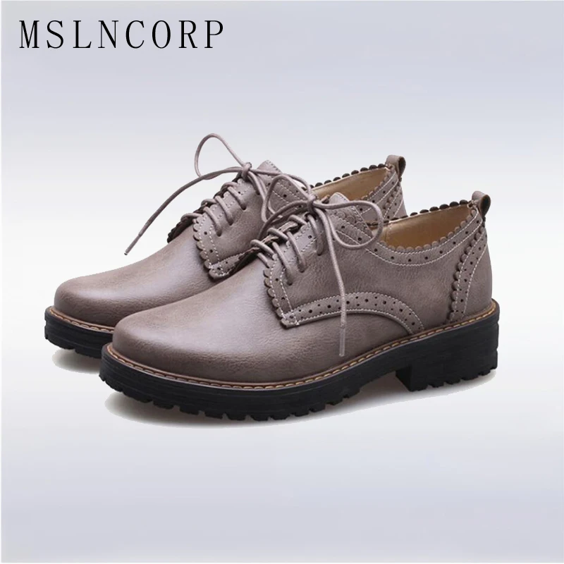 

Plus Size 34-43 Fashion Women Flat shoe Oxfords Square Heel Lace-Up British Style Soft Leather Casual Retro Brogues Casual Shoes