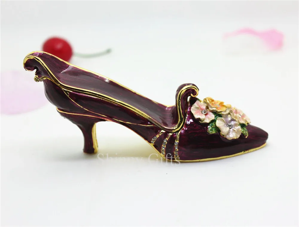 

Wholesales high-heeled shoes shape wedding trinket box Wedding Small Decorative Gift Box