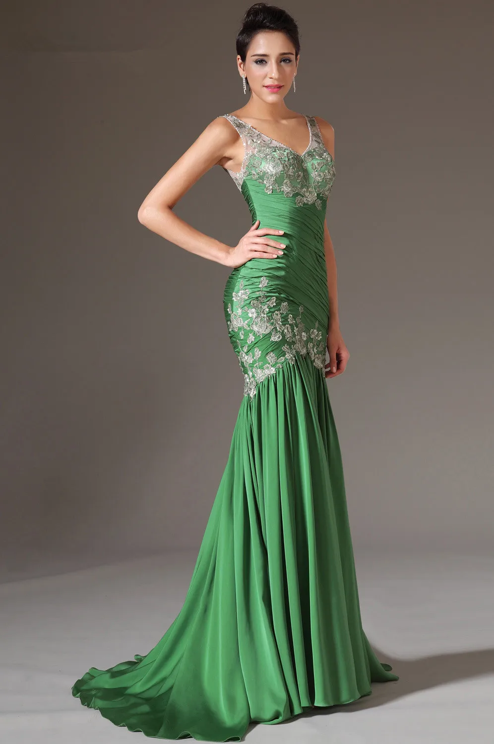 Freeshipping-V-Neck-Floor-Length-Long-Evening-Gowns-Evening-Dresses-with-Silver-Embroidery (1)