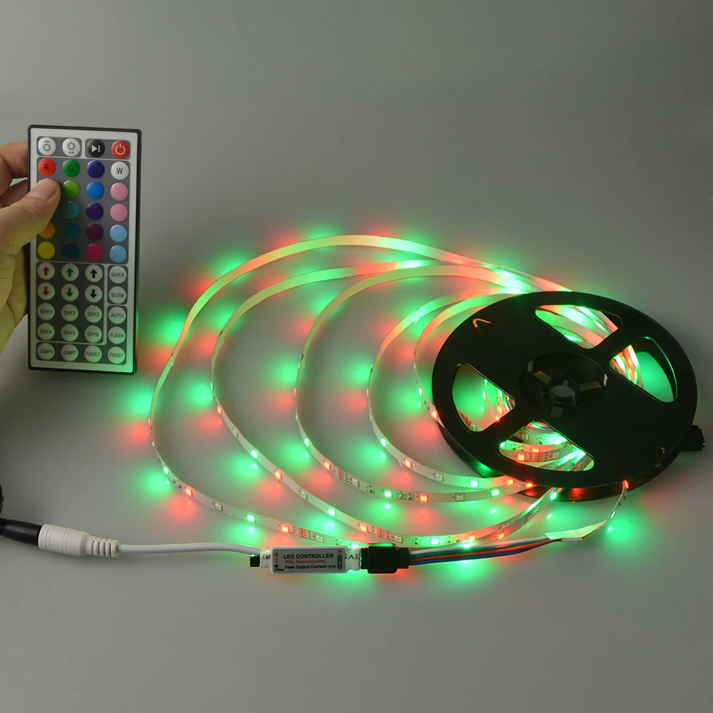 5 м 2835 SMD RGB Светодиодная лента не водонепроницаемая 60 светодиодов/м 12 В