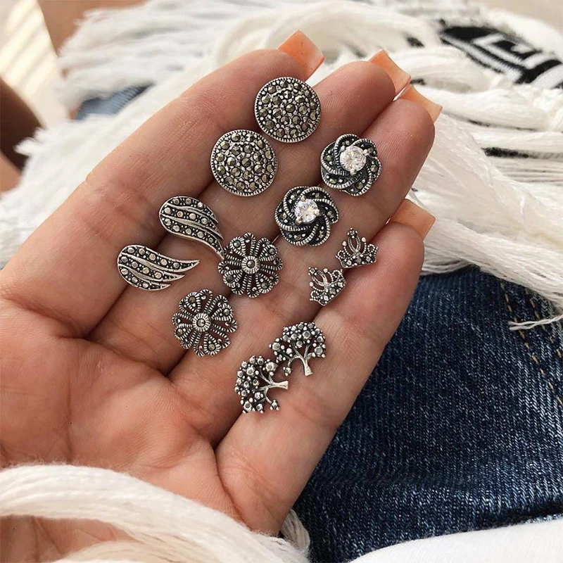 

Female Silver Earrings Set Retro Hollow Tree Crown Flower Round Wings Carved Earring Lady Personality Charm Jewelry Accessories