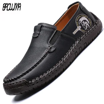 

Men's Driving Shoes 2020 Men Leather Loafers Shoes Fashion Handmade Soft Breathable Moccasins Flats Slipe on Shoes Size 39-48