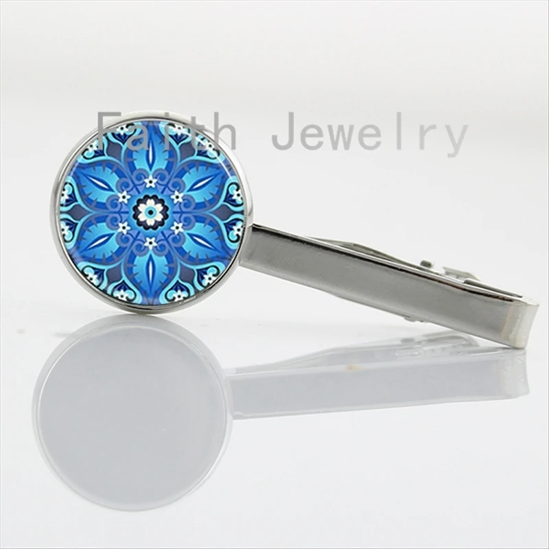 

Beautiful charming Fractal Lotus Photo collar clips charm 8 designs art picture tie clips Indian style Mandala jewelry NS071