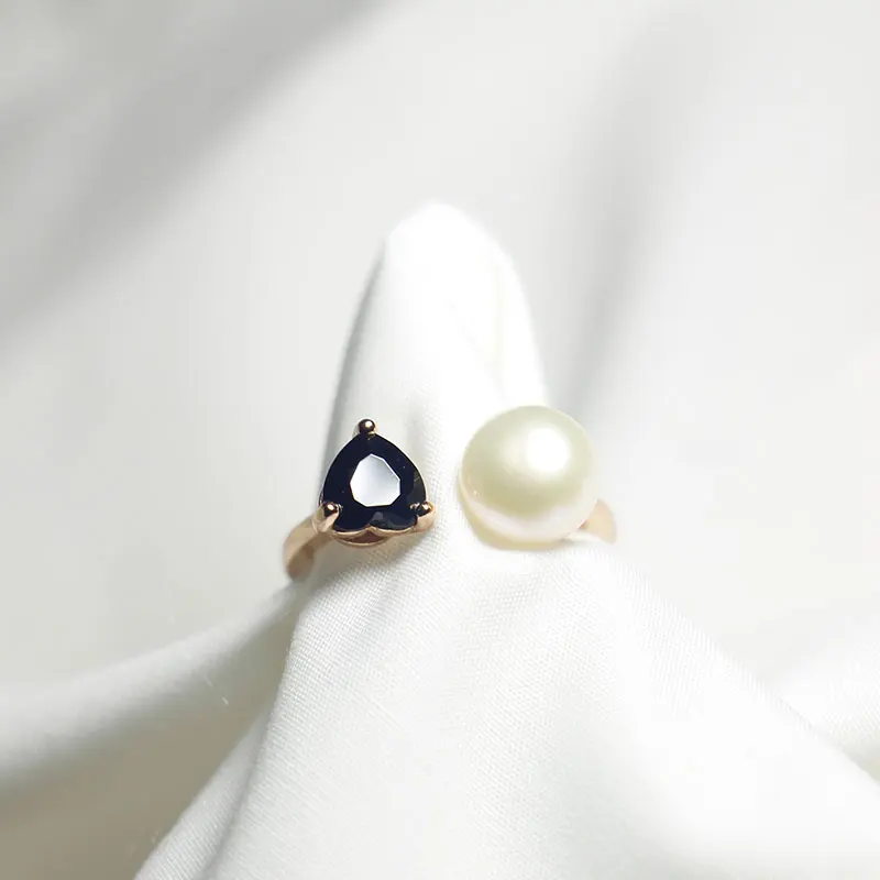 

Elegant Quality Adjustable Vintage Fashion Love Heart Zircon Ring Elegant Quality 925 Rings 925 Sterling Silver Ring for Women