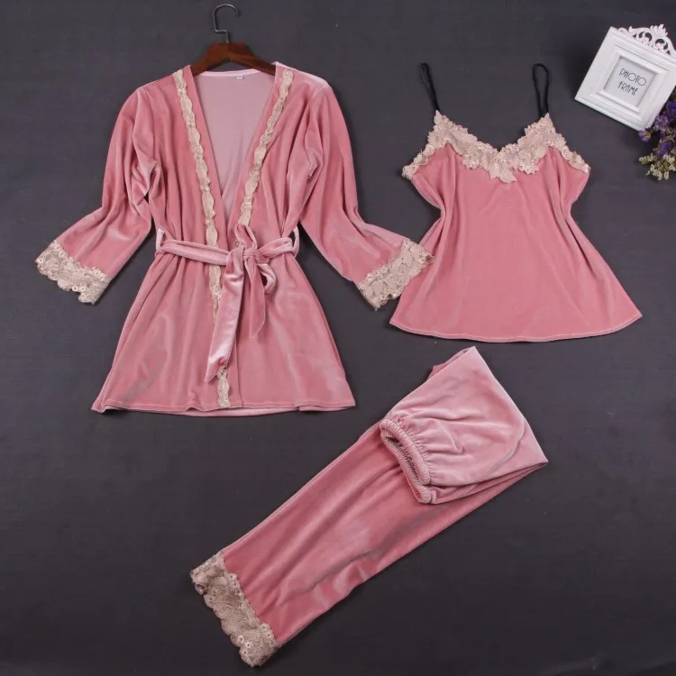 Пикантные Pleuche для женщин пижамы наборы для ухода за кожей комплект из 3 предметов бретели + халат брюки девочек Pijama Mujer осень зим