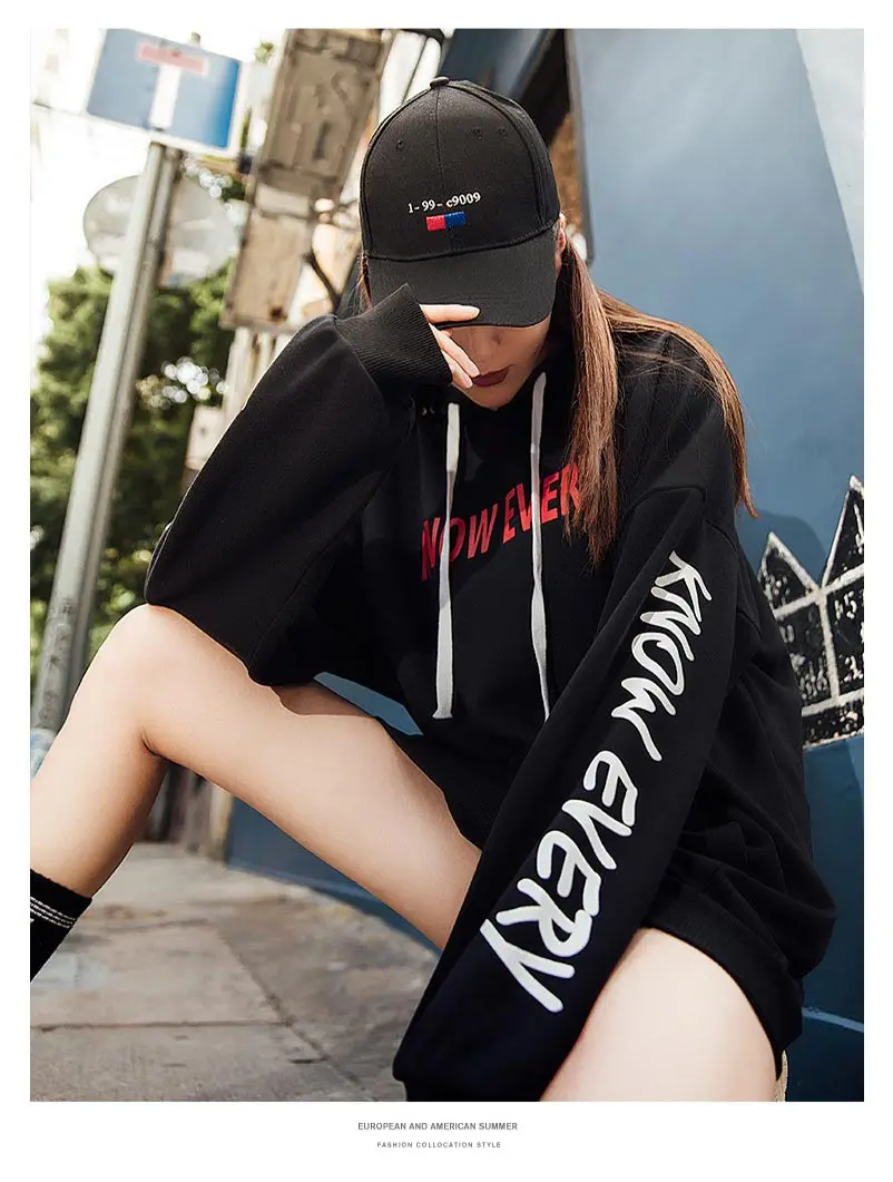 COUPLE-HOODIES_03