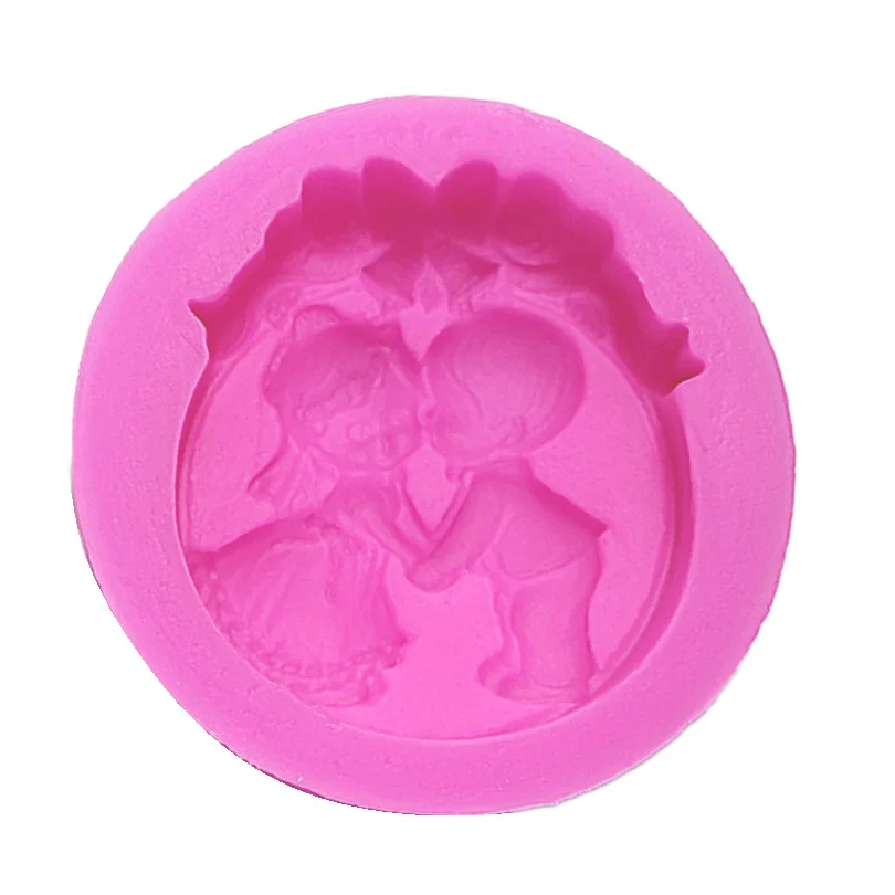 Valentine Wedding Kiss Boy Girl Couple Lover Silicone Soap Mold Craft Art DIY Handmade Gift Candle Soap Making Mold