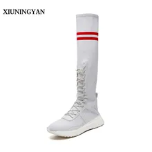 XIUNINGYAN/вязаные высокие сапоги из мягкой кожи; сезон весна-осень; женская повседневная обувь на плоской подошве в полоску; zapatos mujer