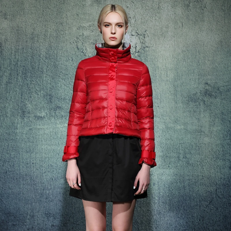 

High Quality 2017 Winter Women Short Down Coat Jacket Female 90% White Duck Down Fluff Parkas Coat Outwear