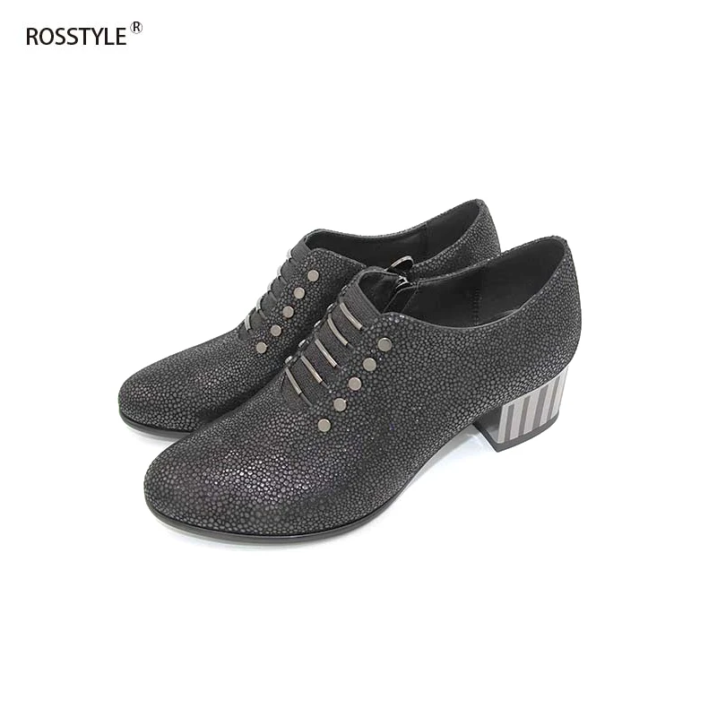 

Rosstyle Stylish Bicolor Metal Sheepskin Genuine Leather Shoes Dazzle Black Fretwork High Heels Women Shoes Zipper Placket C2