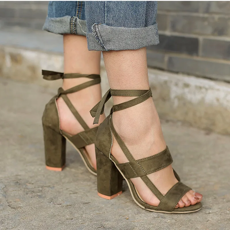 Women Sandals 2019 Fashion Summer Shoes Women High Heels Ladies Classic Sandals Block Heels Ankle Cross Strap Plus Size 34-43