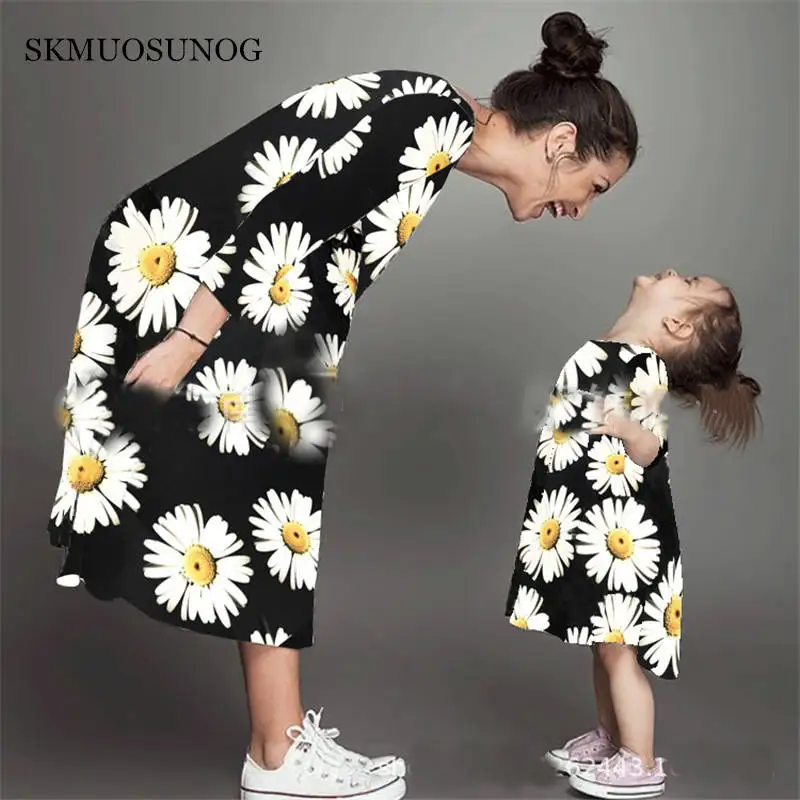 Mother daughter Children dress clothing mom and kids couple look stripe family matching outfits Baby Girls clothes dress C0264