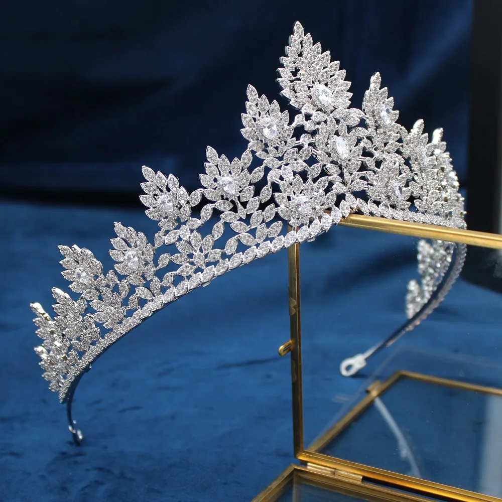

Parmalambe Silver Zircon Hair Tiaras Handmade Hair Jewelry Bridal Crown High Quality Wedding Hair Accessories coroa de noiva