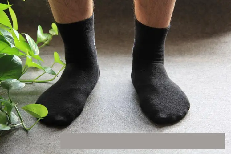 Man Spring Autumn Hot Sale 64% Silk Antibacterial Breathable Warm Sock Male Winter Jacquard Stretch 11% Woolen Thick Socks