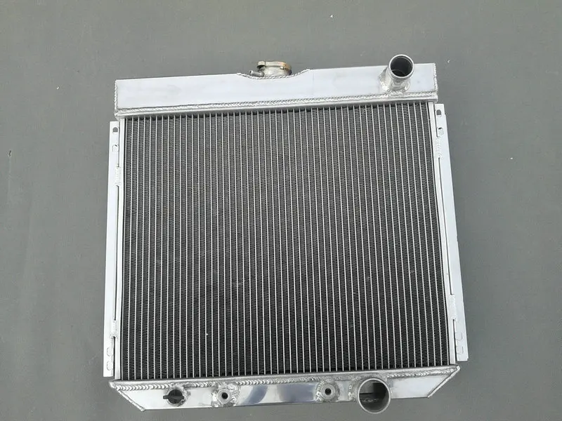 3Row Aluminum Radiator for 1967-1970 Ford Mustang//Fairlane//Torino//Mercury Cougar