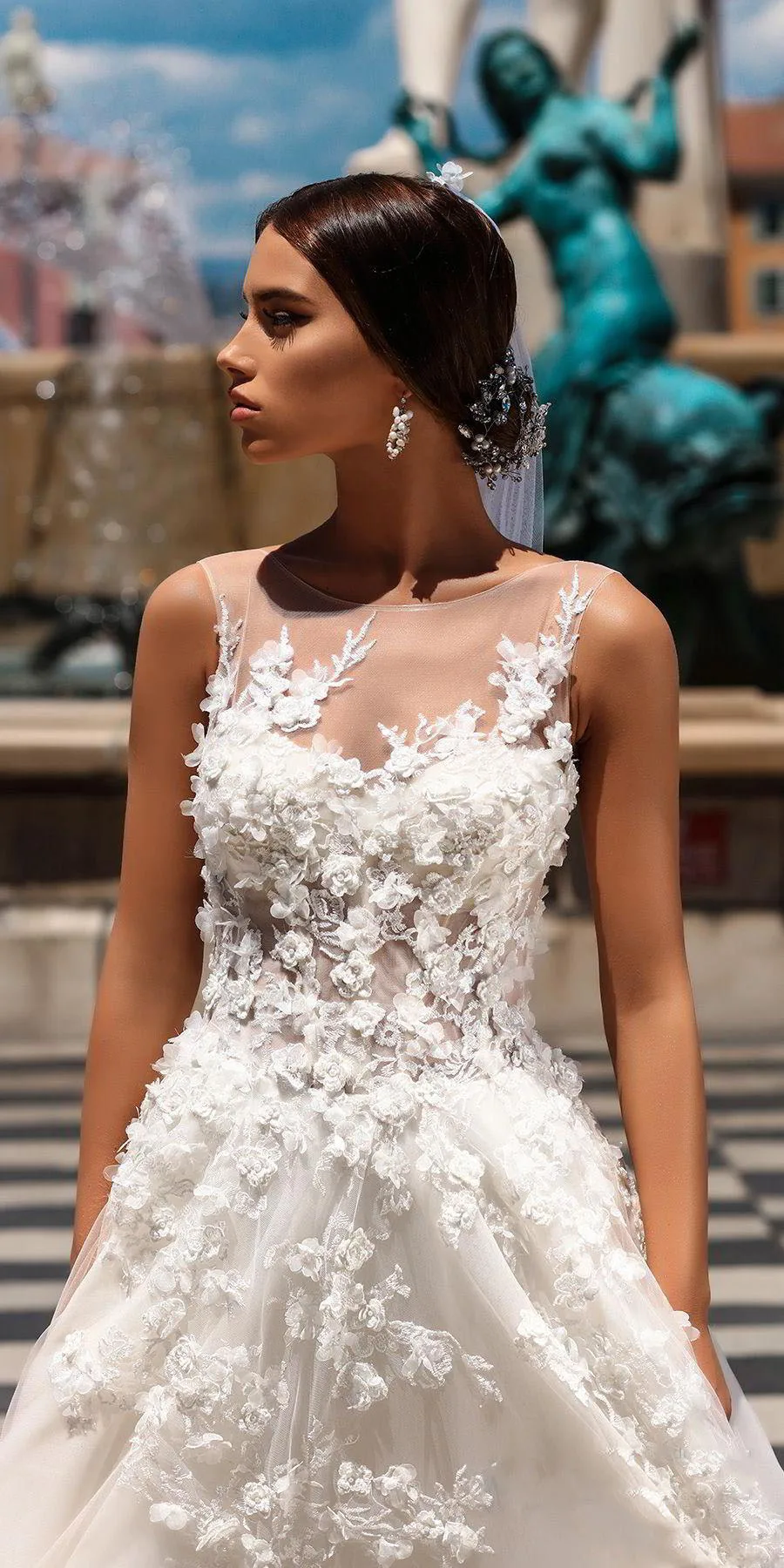 2018-gorgeous-spring-3d-floral-a-line-weddingdresses-sheer-neck-floor-length-beach-wedding-dress-sexy-back-boho-bridal-gowns