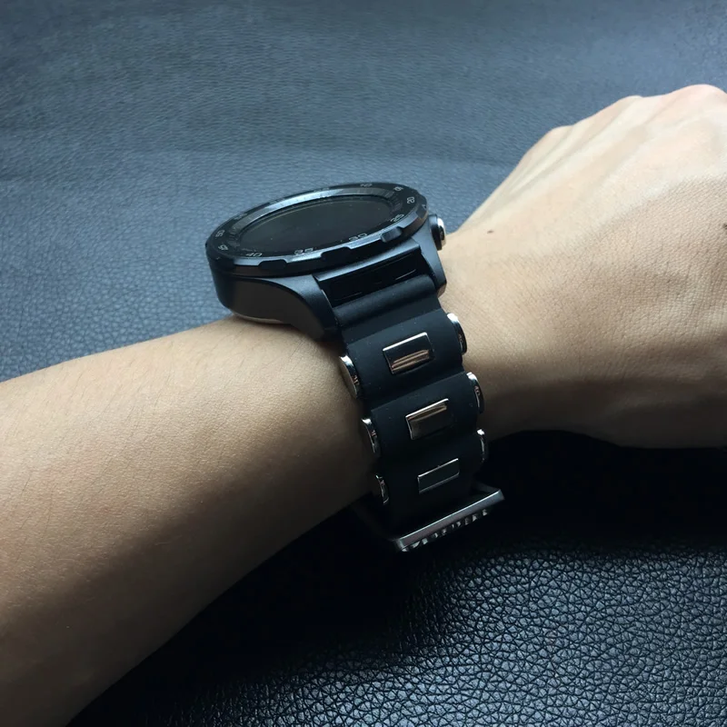 

Silicone Rubber Band For Samsung Gear S3 Watch Band For Huawei Watch 2pro Strap Big Metal Buckle Watchband For Huami Amazfit 1 2