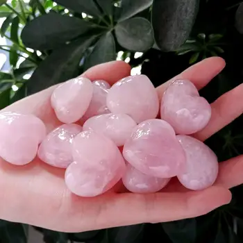 

10Pcs High Quality Wholesale Price Hand Carved Natural Rose Quartz Crystal Heart Polished Healing heart