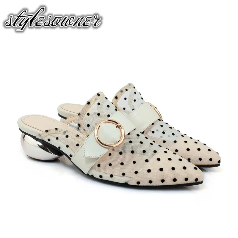 

Stylesowner 2018 Popular Korean Style Pointed Toe Woman Slippers Mesh Special Look Beauty Soft Slippers Large Size Comfort