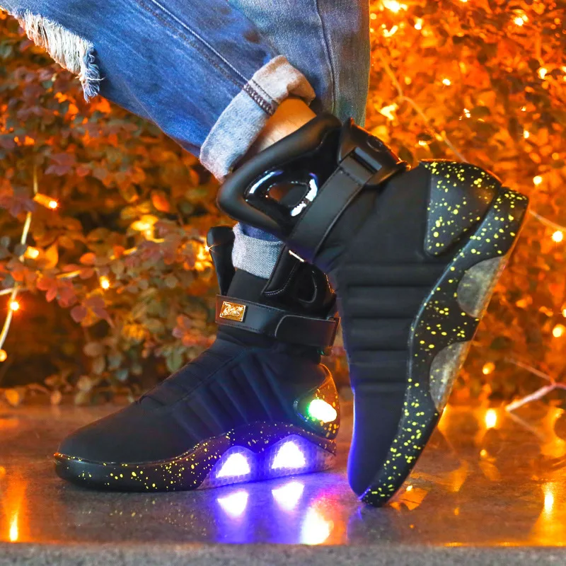 Новинка года; ботинки будущего Маскарадного костюма Marty McFly; кроссовки; Светодиодный светильник; светящаяся обувь для костюмированной вечеринки; подзаряжаемые подарки на день рождения