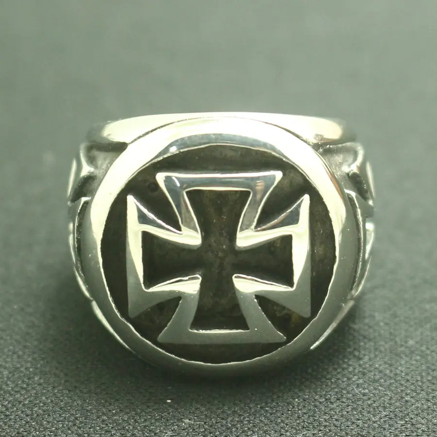 

Size 7 To Size 15 Mens Boys 316L Stainless Steel Silver Classic Biker Cross Ring