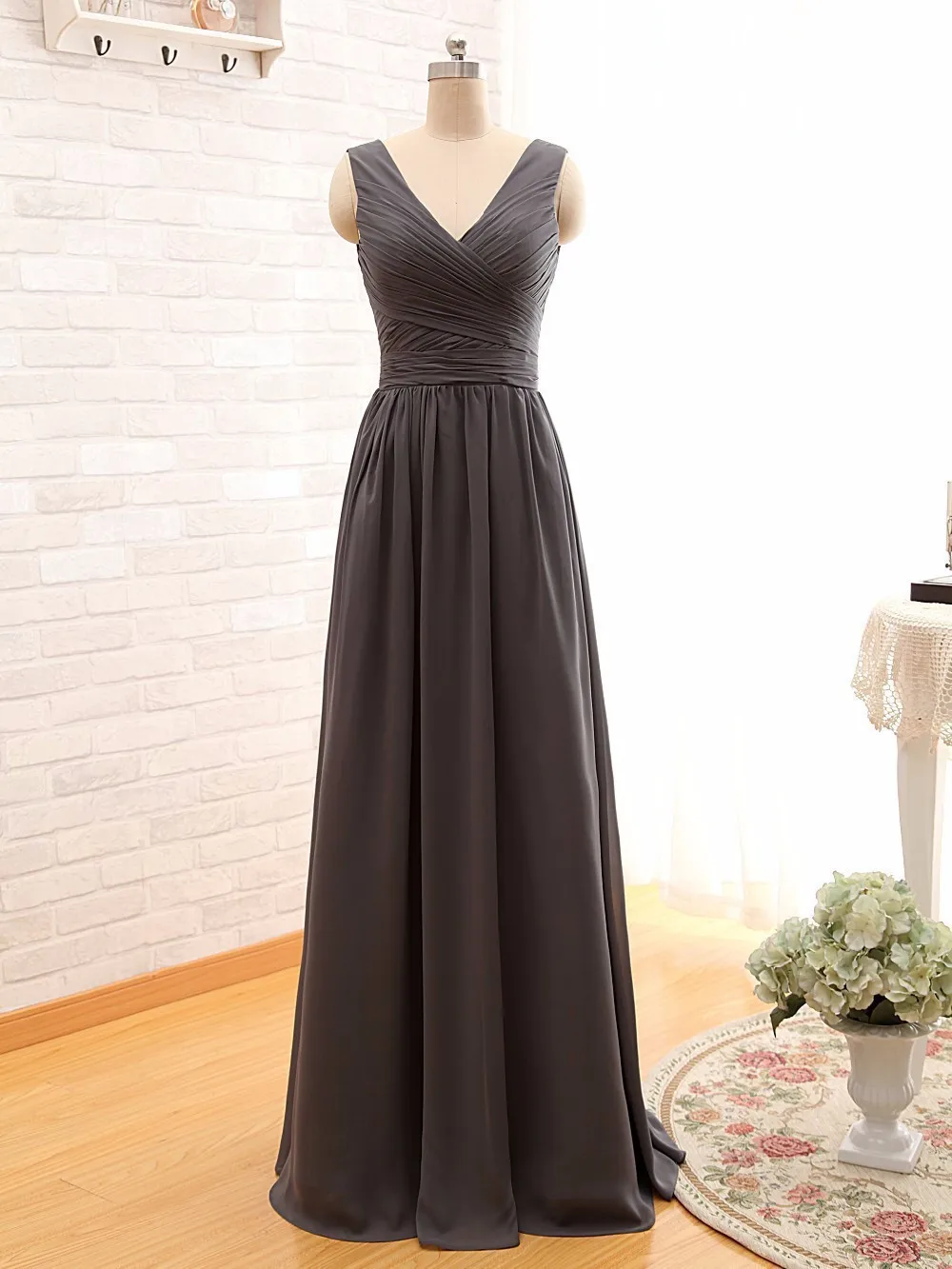 Mint-Green-Long-Chiffon-A-Line-Pleated-Bridesmaid-Dress-2016-Under-50-Wedding-Party-Dress (3)
