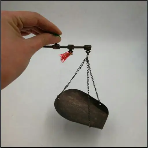 

Chinese Antique bronze collection medical herbs small copper balance is said to do the old Weighbeam called antique handicrafts
