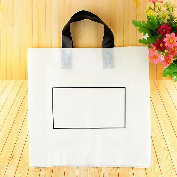50 шт./партия, плотные большие пластиковые хозяйственные сумки для бутиковой упаковки, магазин одежды, белый пластиковый подарочный пакет с ручкой - Цвет: Белый