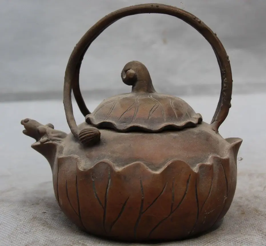 

5" Marked Chinese Bronze Lotus Kettle Flagon Teapot wine pot teakettle Statue