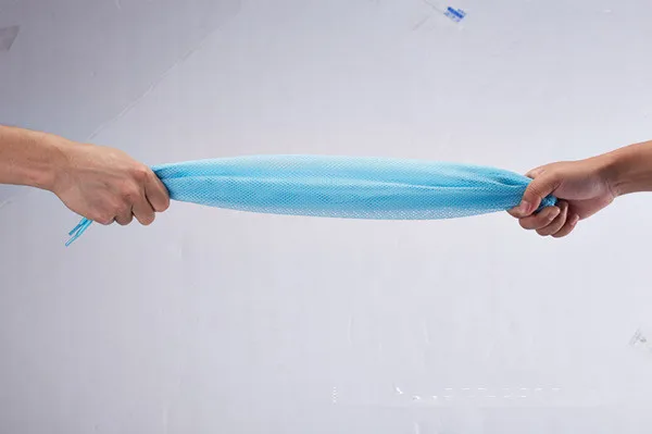 2285918660_1738709376