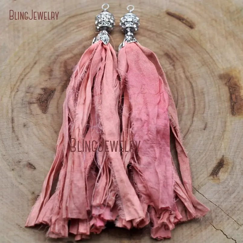 20171213-PM9042- Earth Pink Sari Silk Tassel Pendant Antique Silver